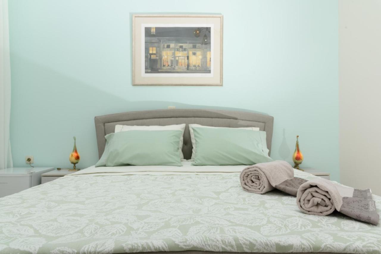 Theasis Athens Bed & Breakfast Екстериор снимка
