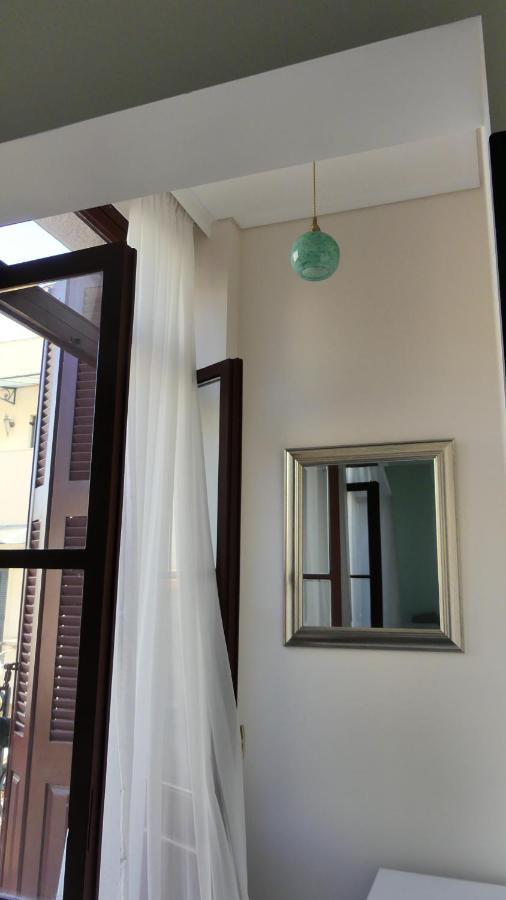 Theasis Athens Bed & Breakfast Екстериор снимка