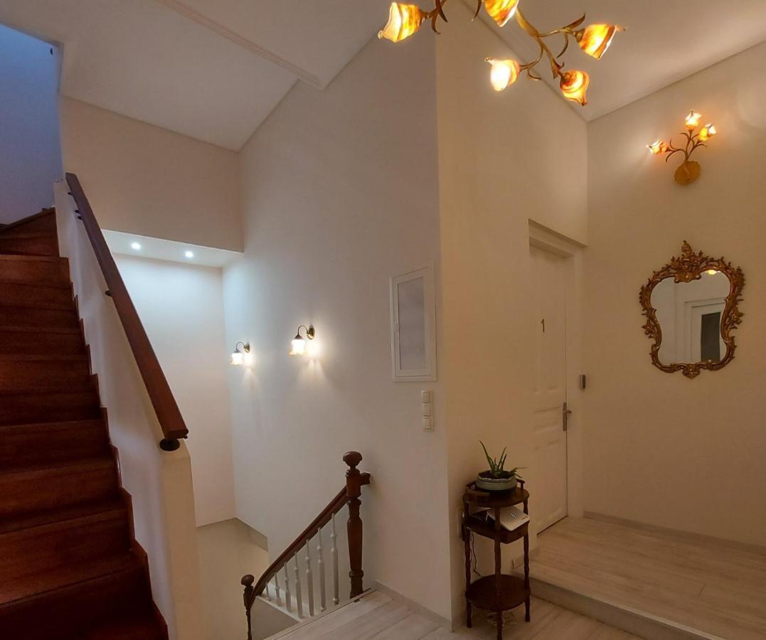 Theasis Athens Bed & Breakfast Екстериор снимка