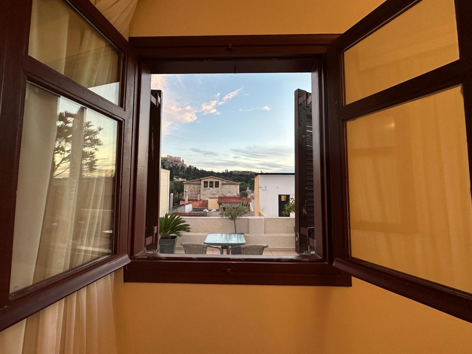 Theasis Athens Bed & Breakfast Екстериор снимка