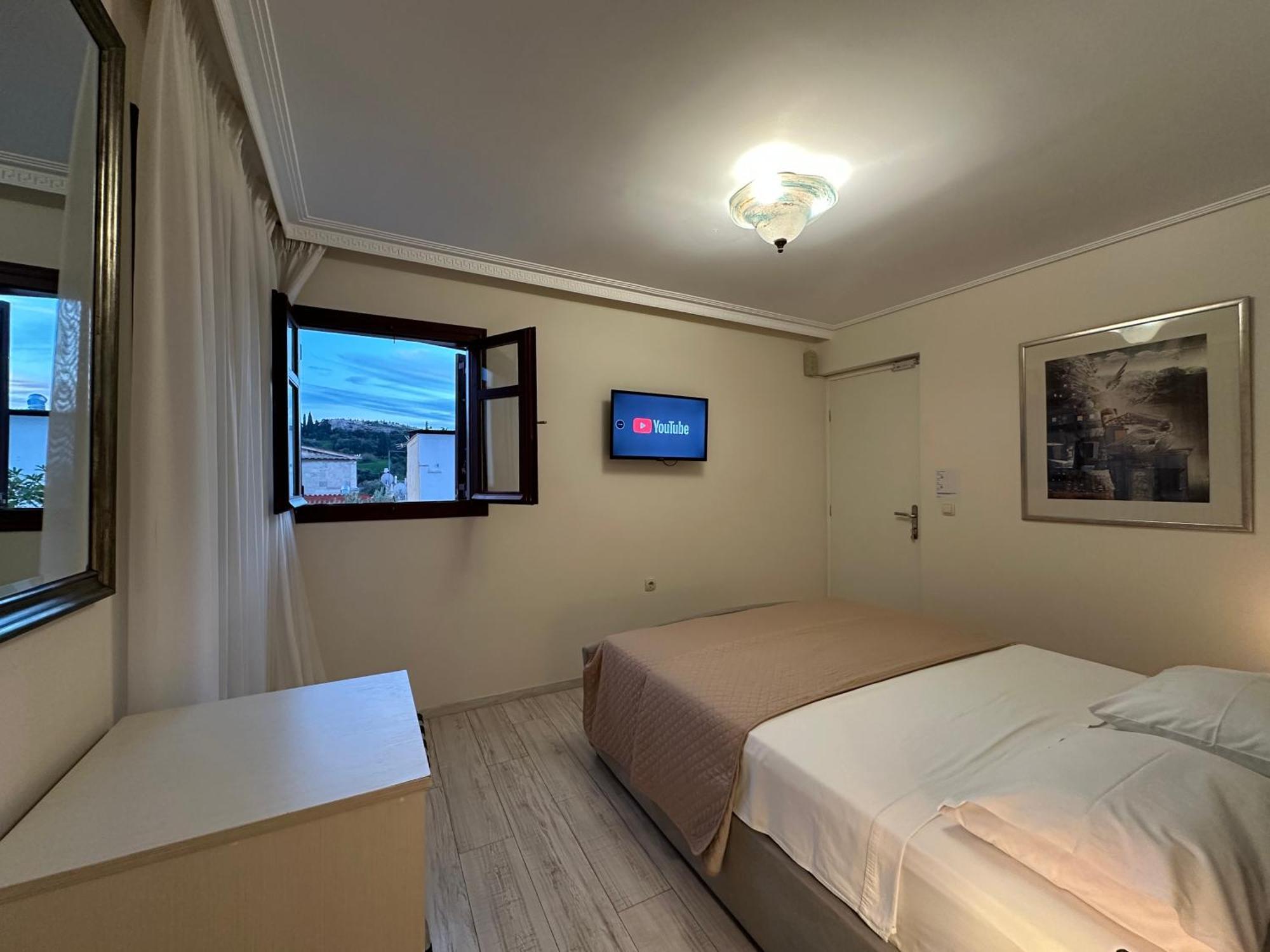 Theasis Athens Bed & Breakfast Екстериор снимка